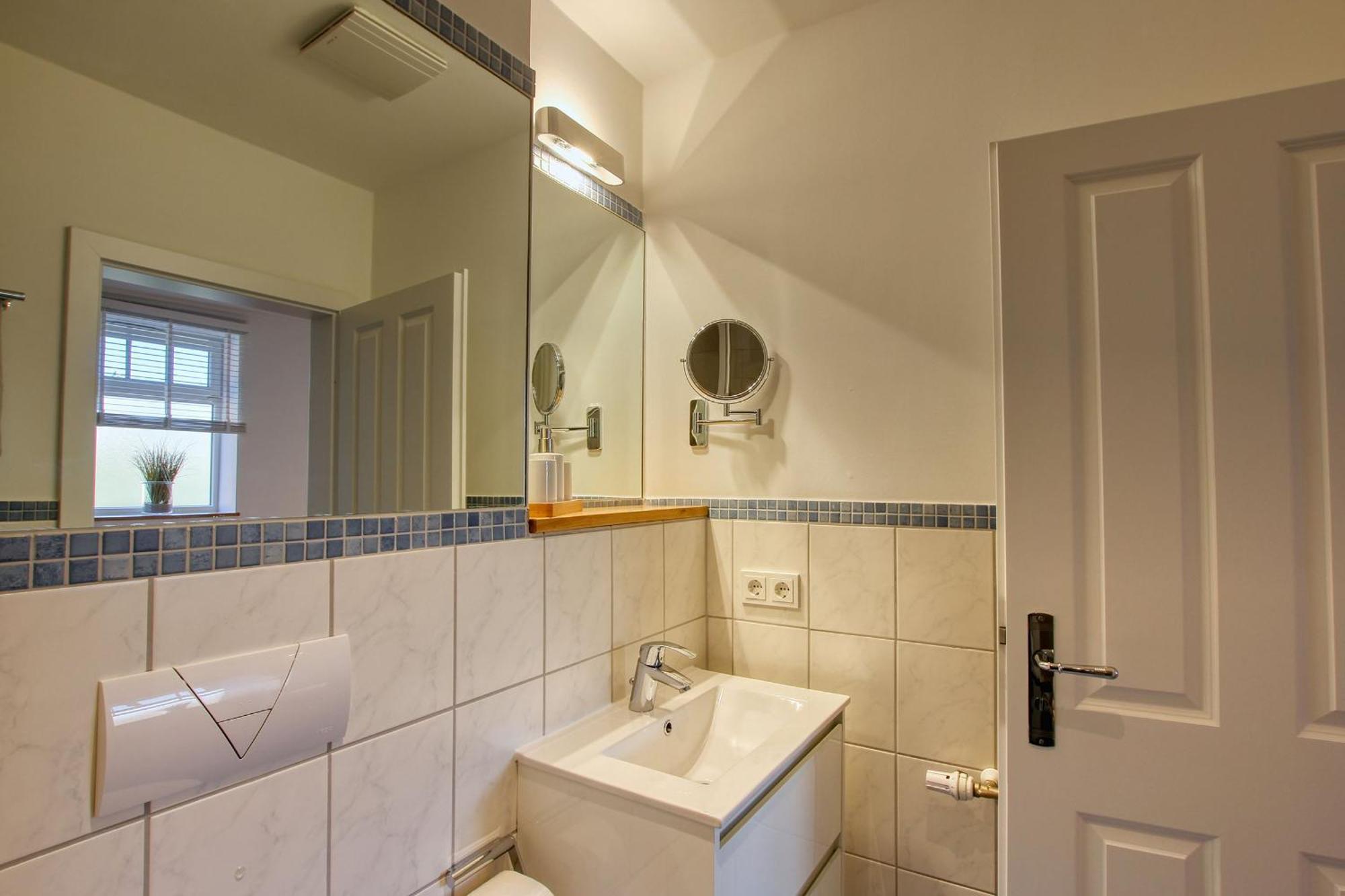 Landhaus Am Ufer - Wohnung 2 Heiligenhafen Eksteriør billede